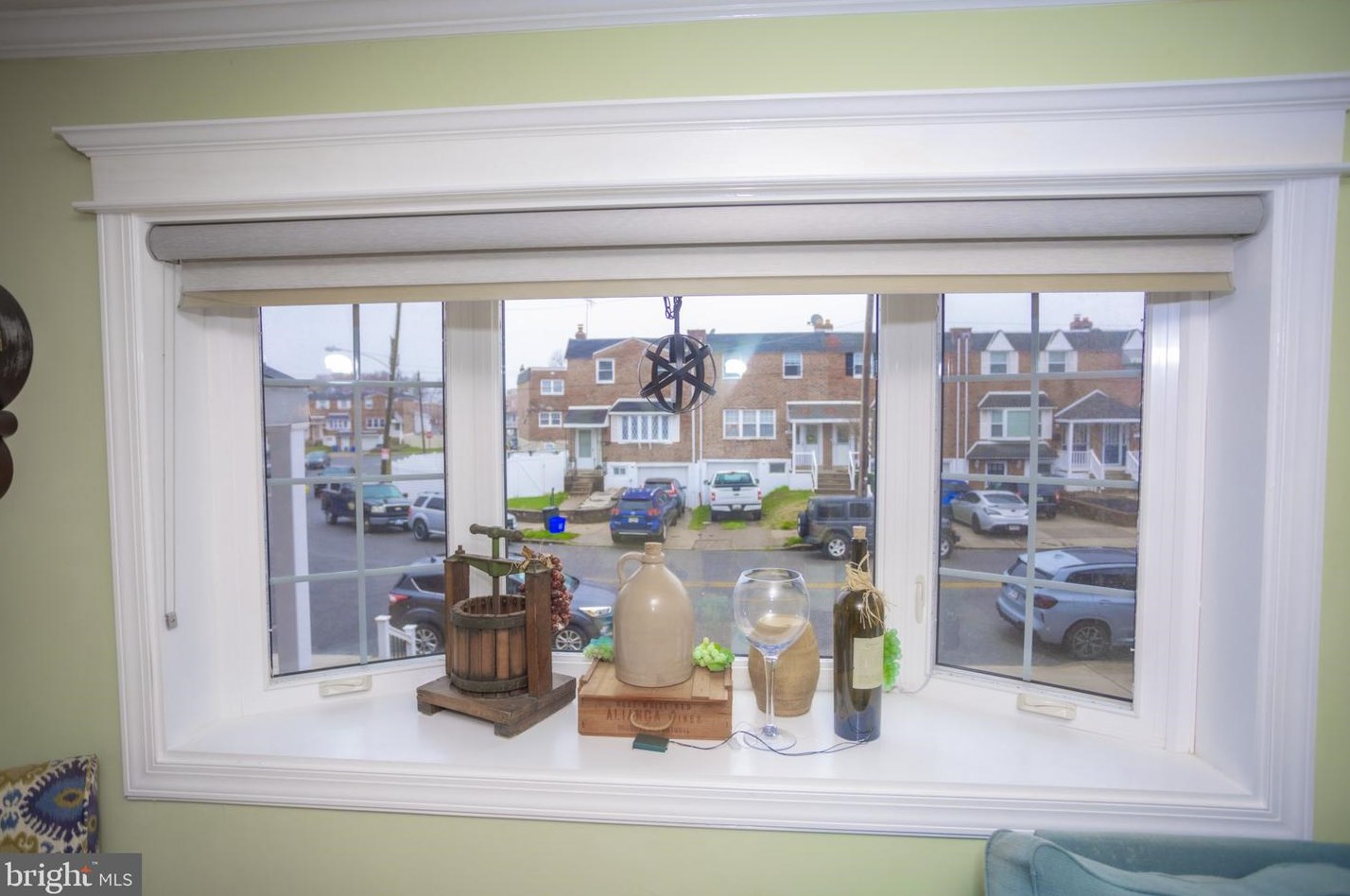 12527 Chilton Rd, Philadelphia PA 19154-1305 exterior