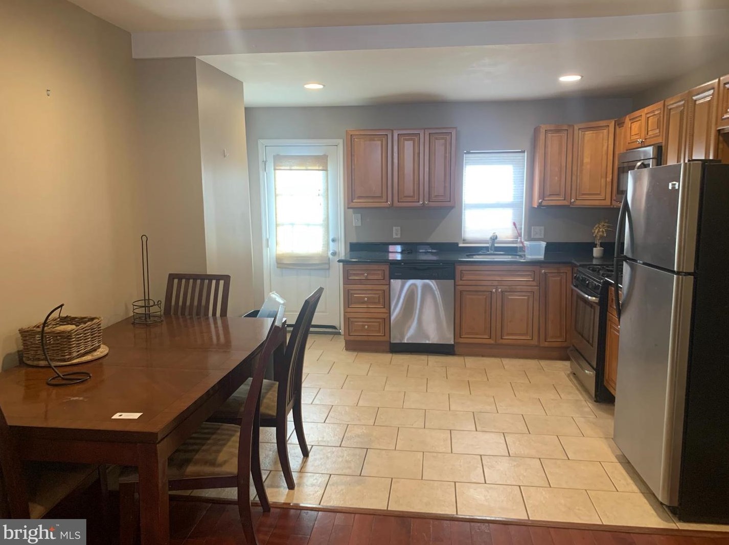 348 Winton St, Philadelphia, PA 19148