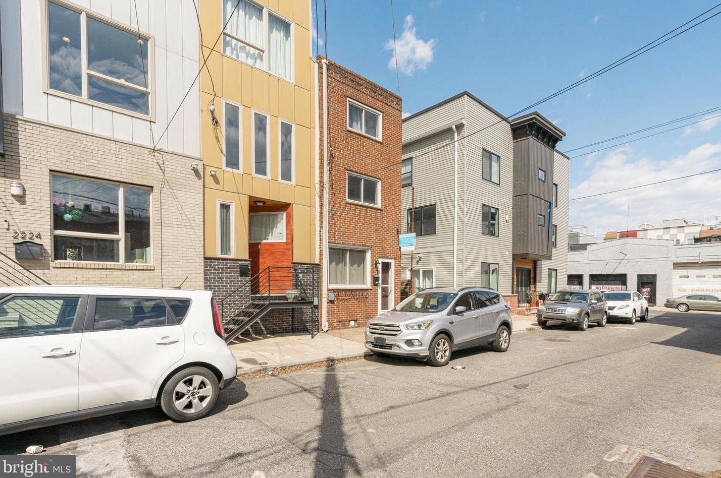2228 Martha St, Philadelphia PA  19125-2026 exterior