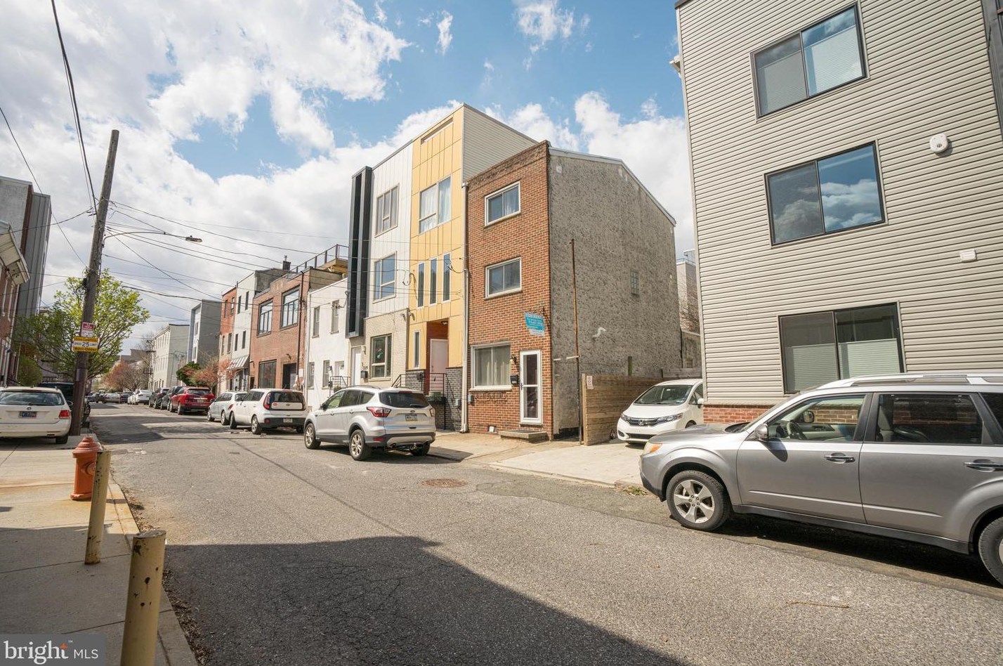 2228 Martha St, Philadelphia PA  19125-2026 exterior