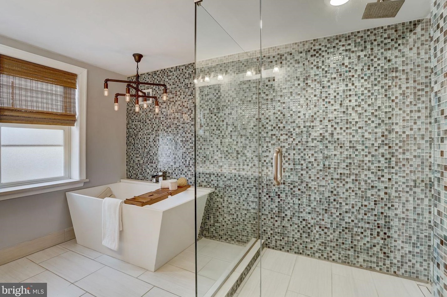 416 Mifflin St, Philadelphia PA  19148-1823 exterior