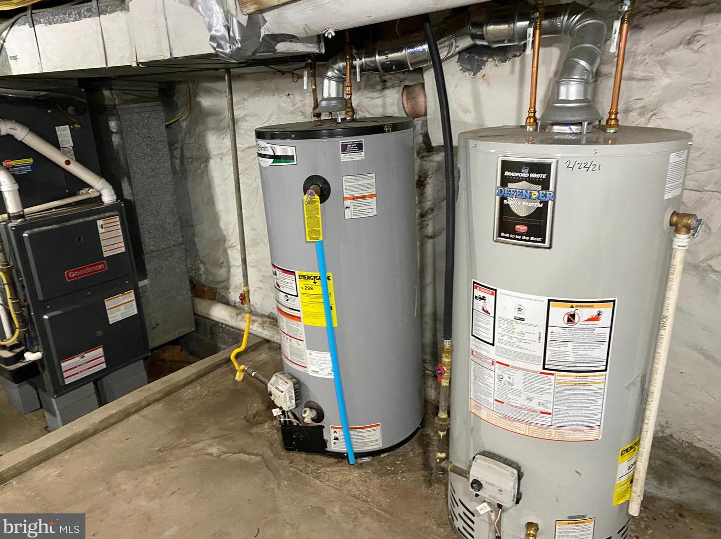 416 Mifflin St, Philadelphia PA  19148-1823 exterior