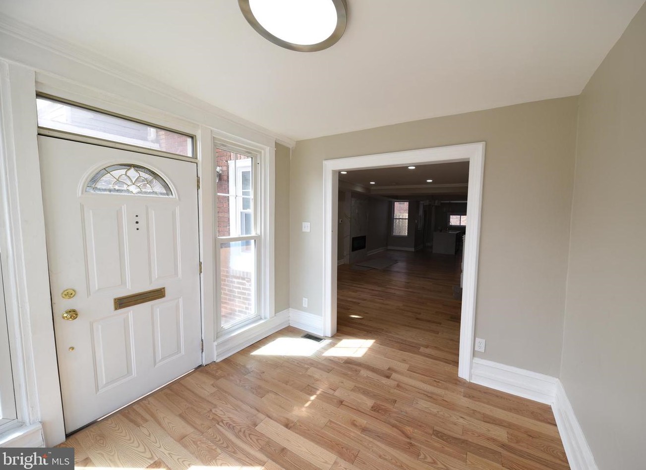 6014 N 16th St, Philadelphia, PA 19141