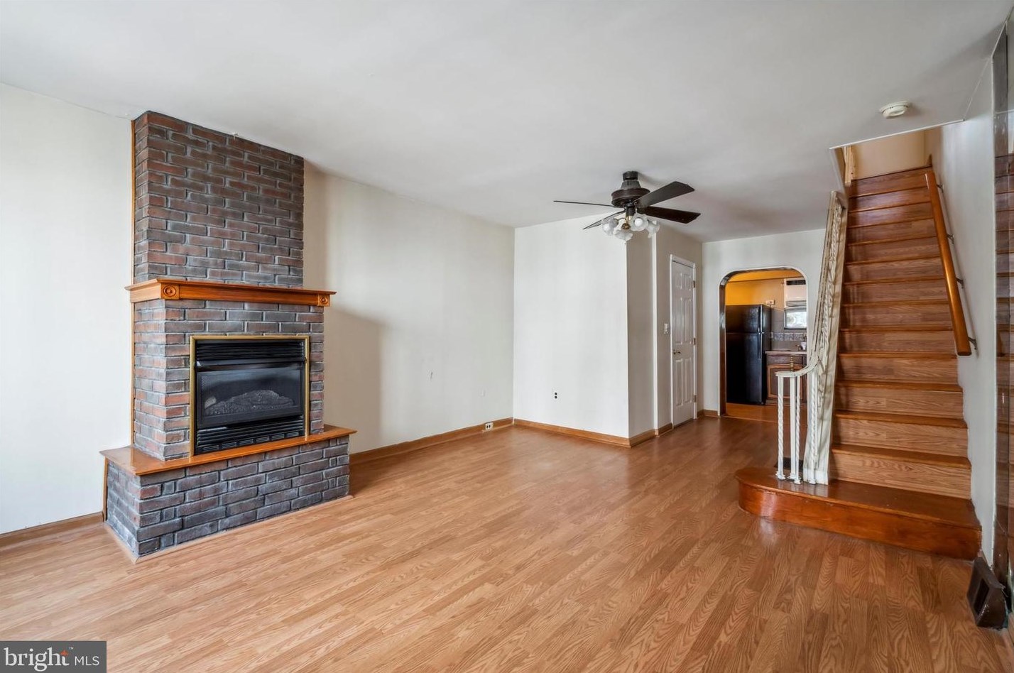 538 Tree St, Philadelphia, PA 19148-5732