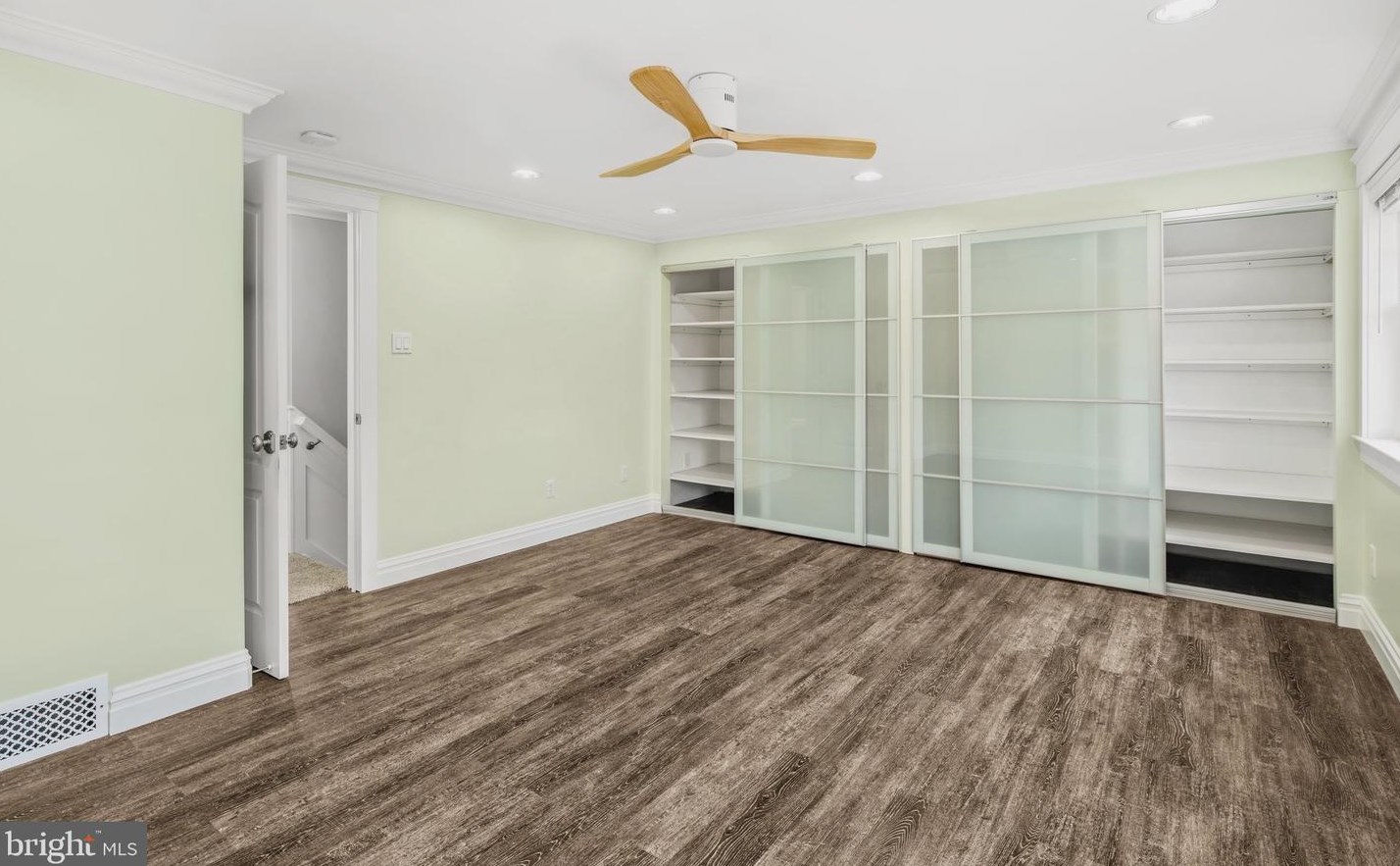 12645 Dunks Ferry Rd, Philadelphia PA 19154-1424 exterior