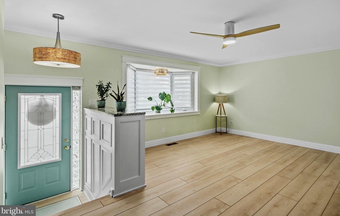 12645 Dunks Ferry Rd, Philadelphia PA 19154-1424 exterior