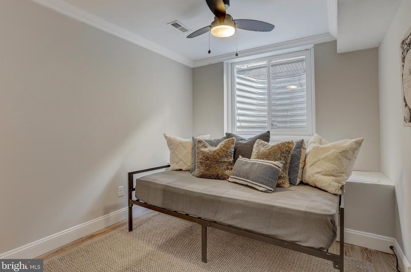 1133 Montgomery Ave, Philadelphia PA  19122-2715 exterior