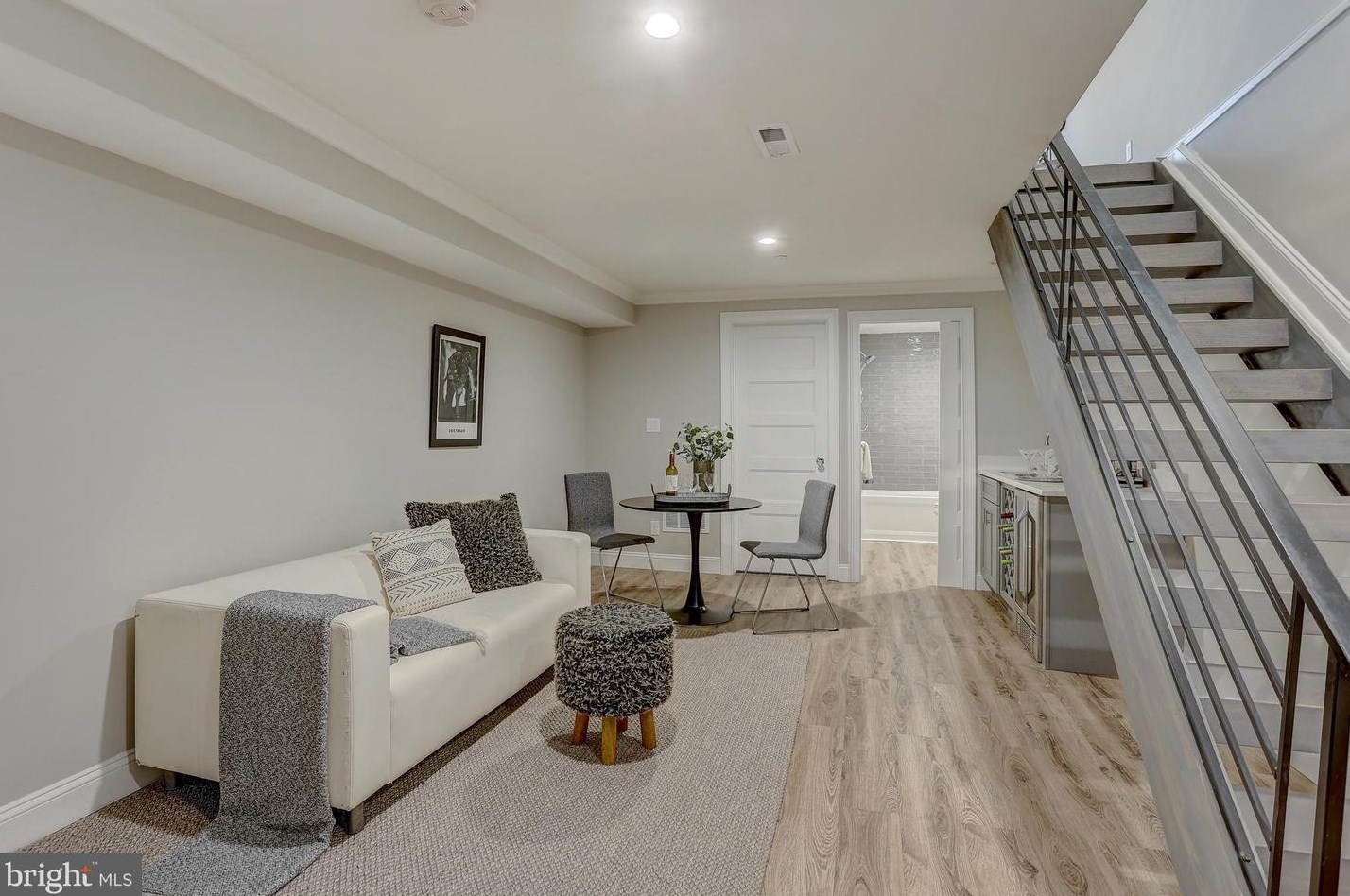 1133 Montgomery Ave, Philadelphia PA  19122-2715 exterior