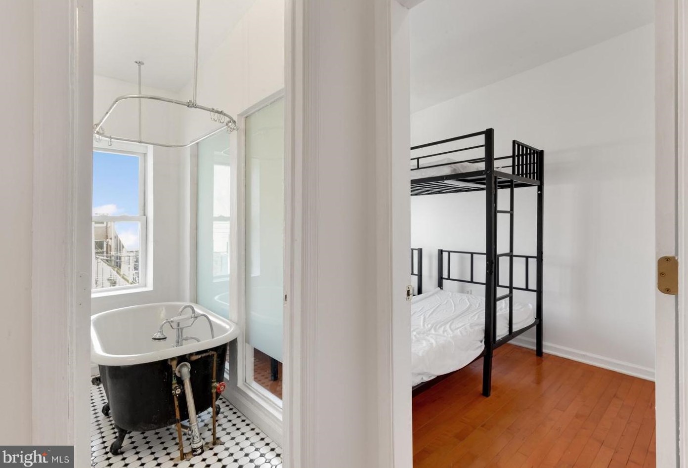 2031 Letterly St, Philadelphia PA 19132-4007 exterior