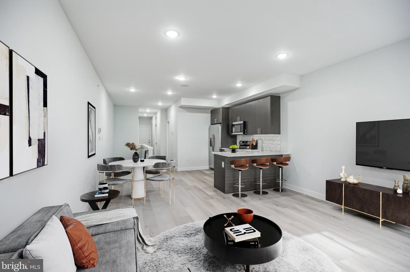 2106 N 7th St #b, Philadelphia, PA 19133