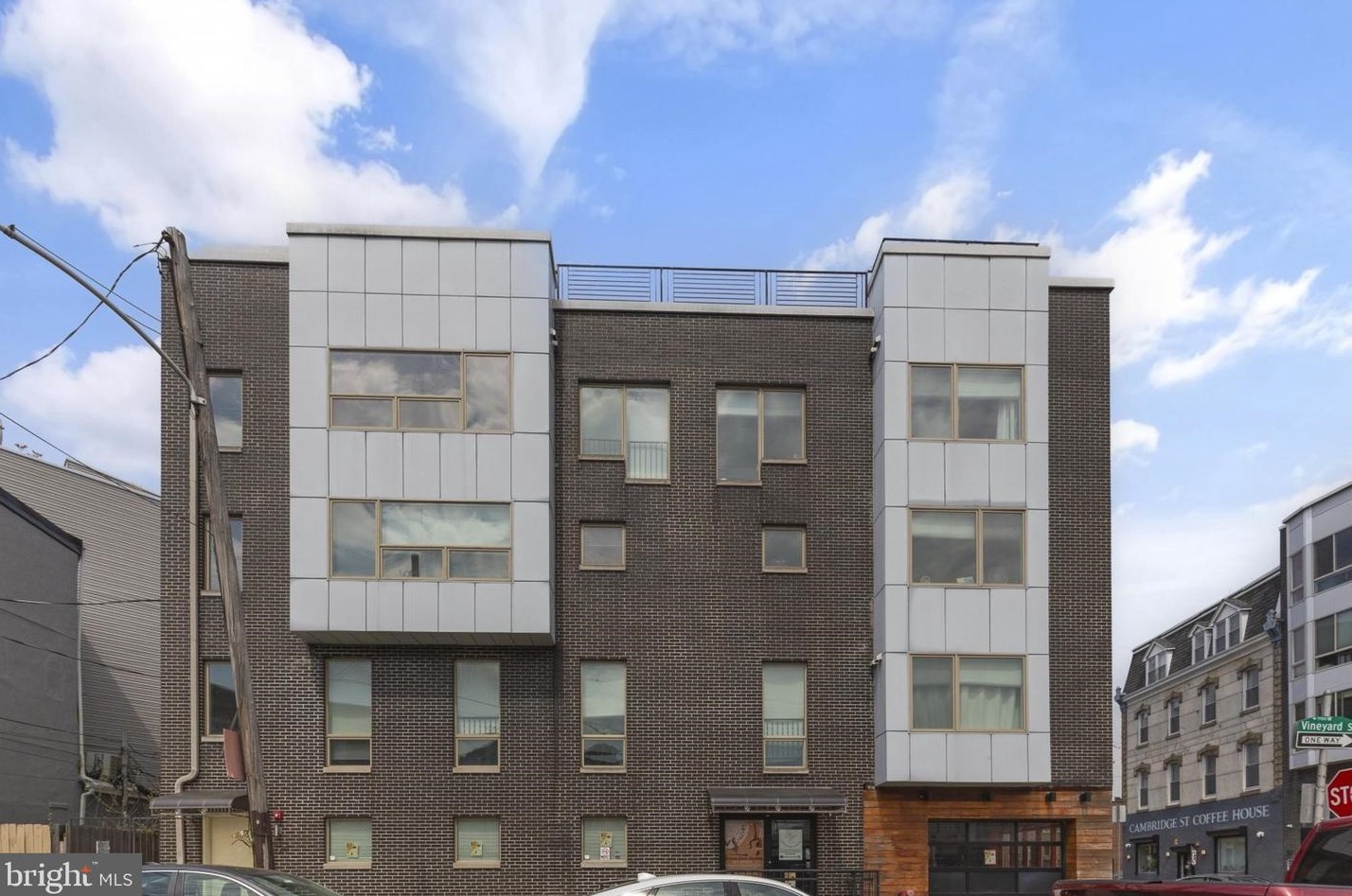 1724 Ridge Ave, Philadelphia PA  19130-1531 exterior