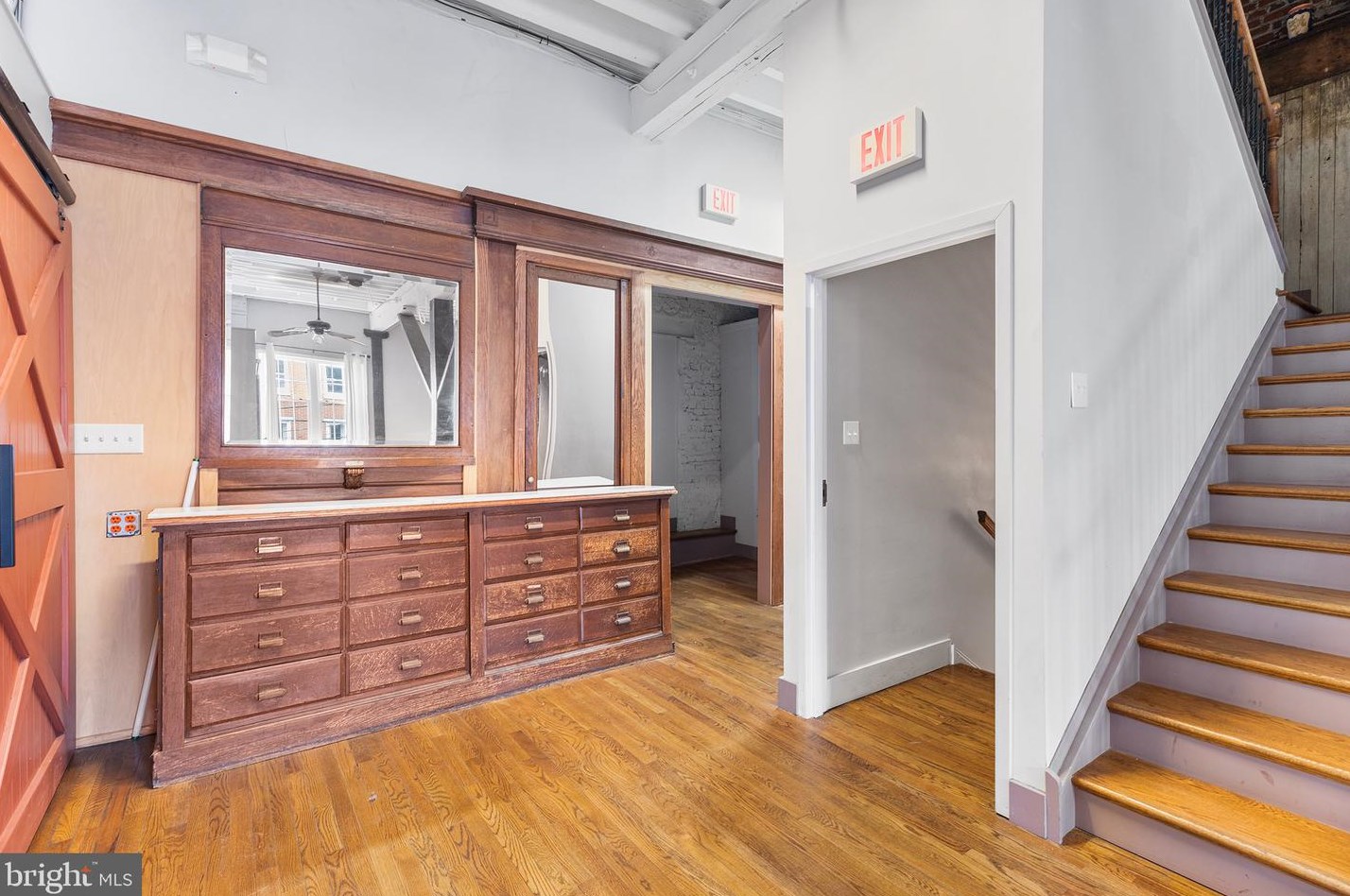 2309 Wallace St, Philadelphia PA 19130-3105 exterior