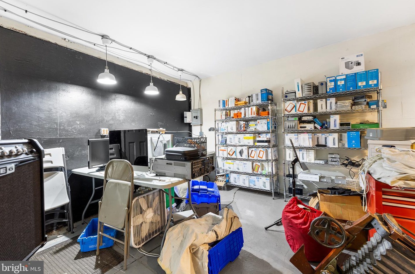 2309 Wallace St, Philadelphia PA 19130-3105 exterior