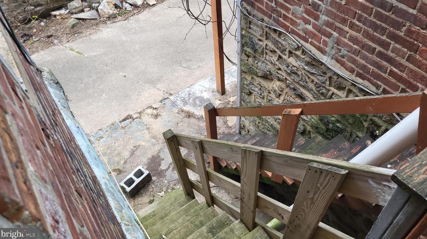 5014 7th St, Philadelphia PA  19120-3104 exterior