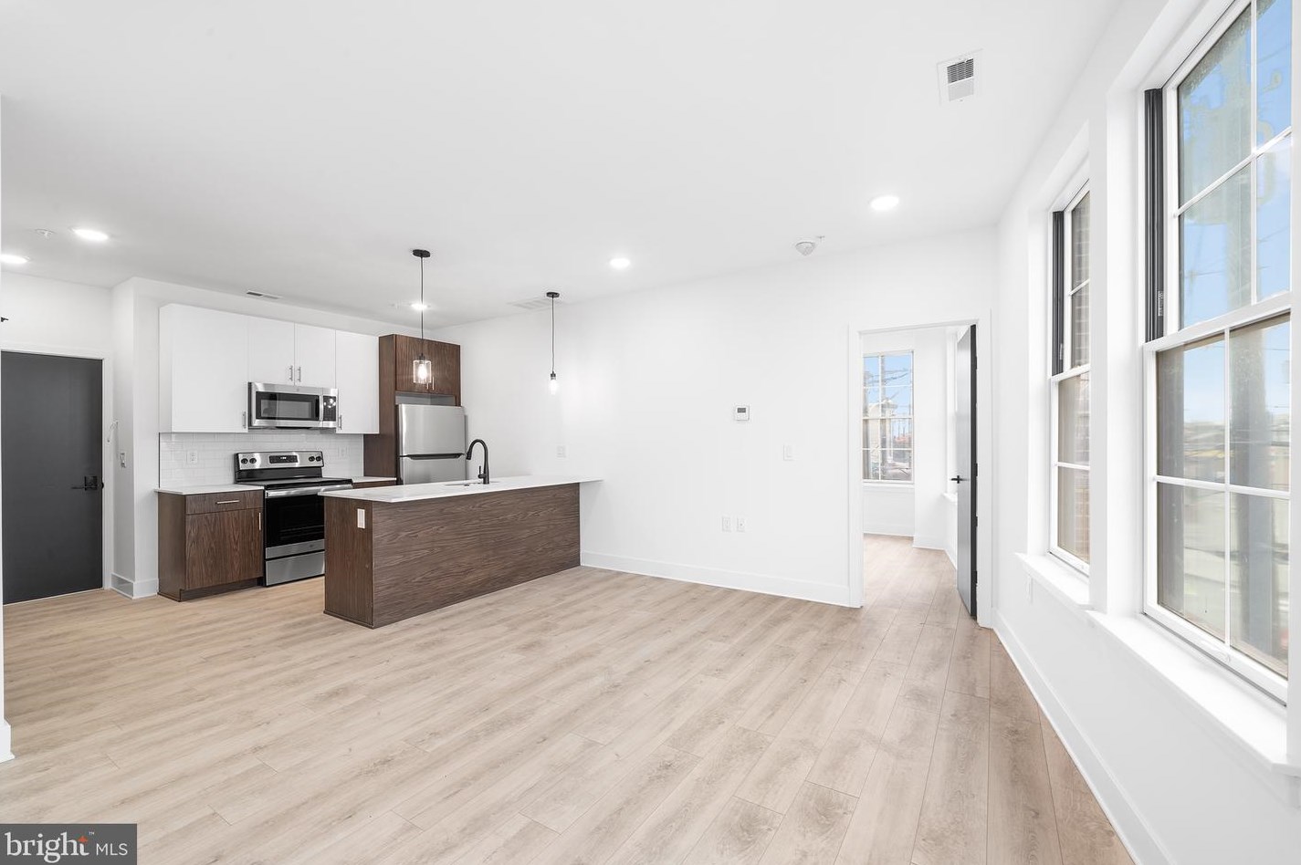 943 Washington Ave #304, Philadelphia, PA 19147