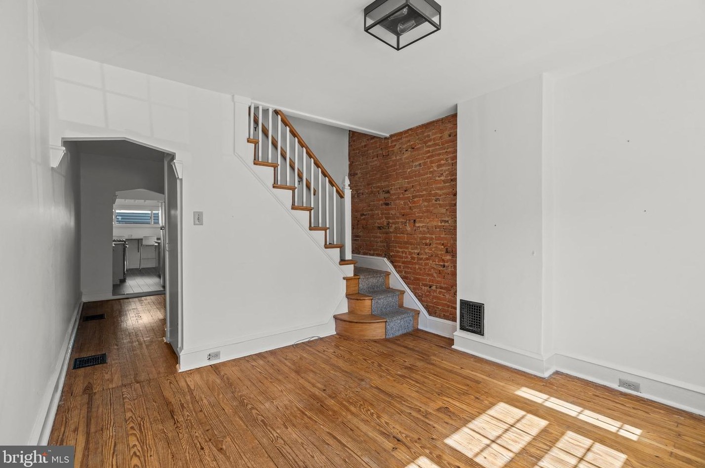 2234 Ritter St, Philadelphia, PA 19125-2916