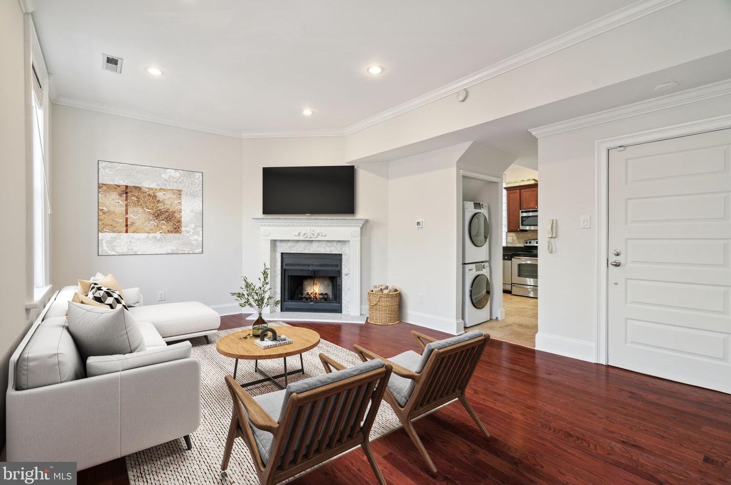 1712 Wallace St #201, Philadelphia, PA 19130