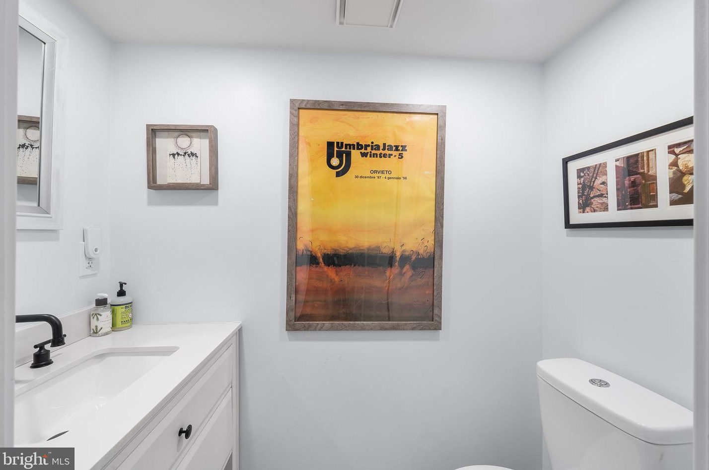 426 High St, Philadelphia PA 19144-1129 exterior