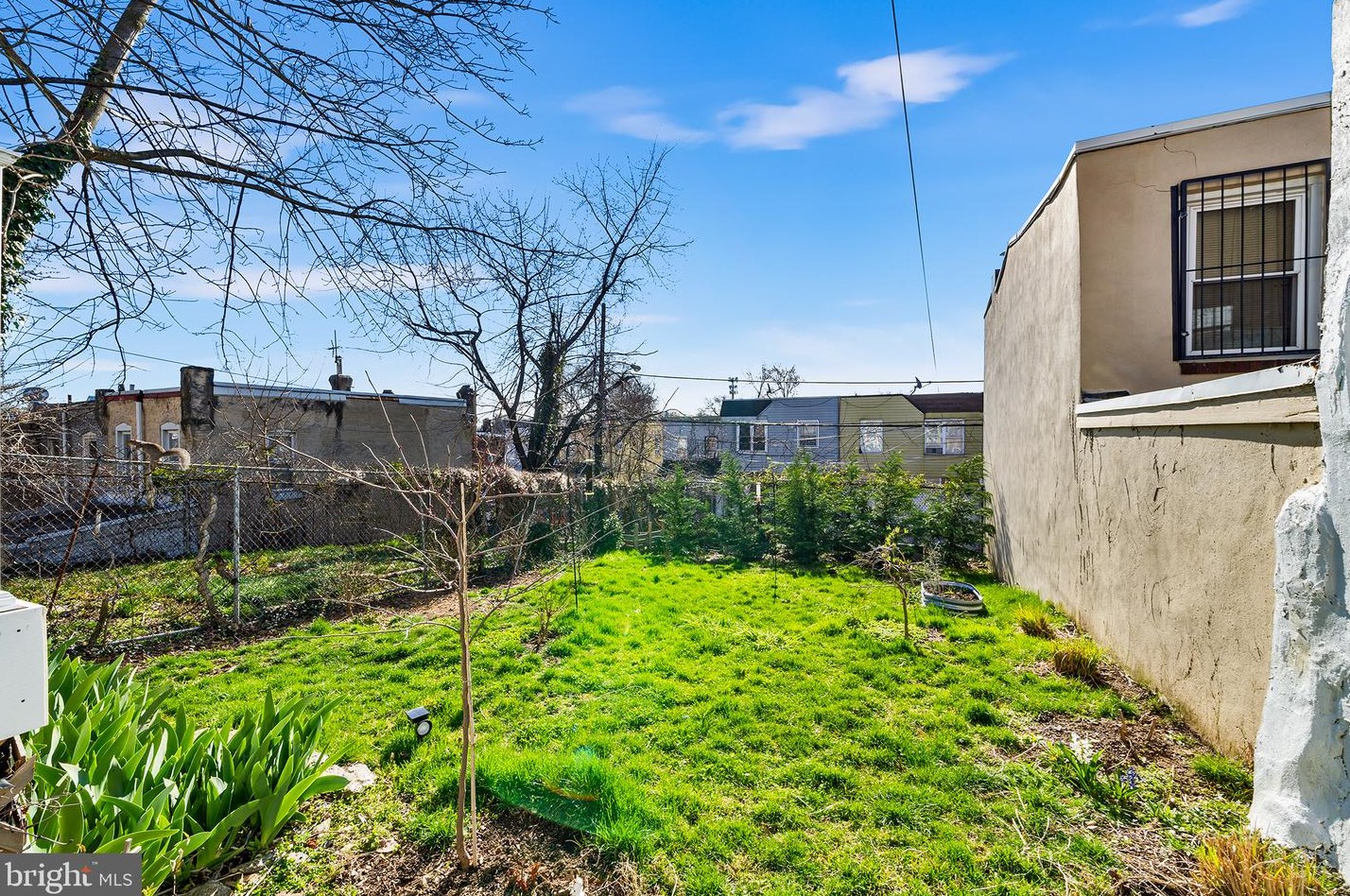 426 High St, Philadelphia PA 19144-1129 exterior