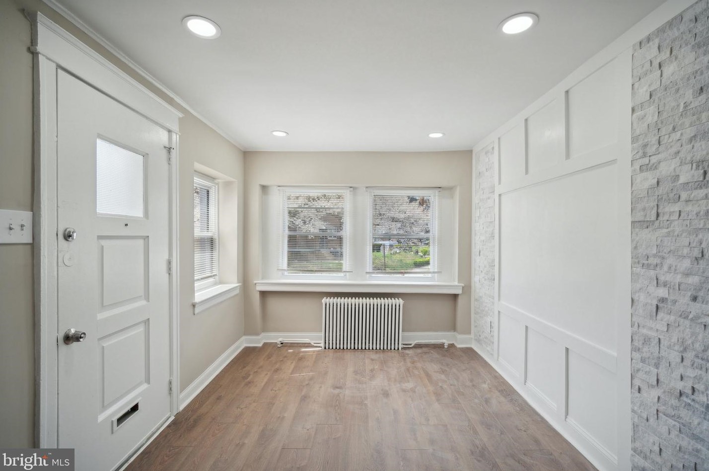 2158 Homer St, Philadelphia, PA 19138-1934