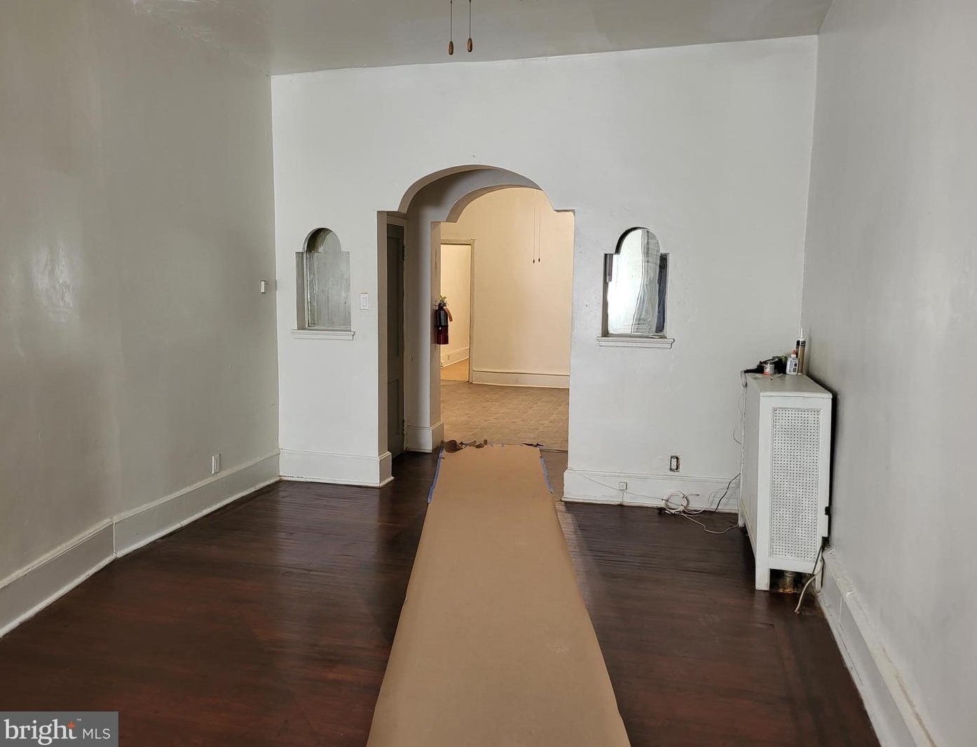 3229 Susquehanna Ave, Philadelphia PA 19122-1118 exterior