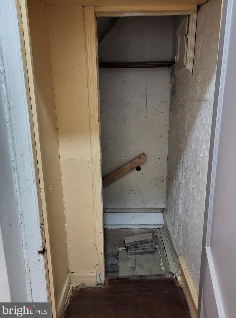 3229 Susquehanna Ave, Philadelphia PA 19122-1118 exterior