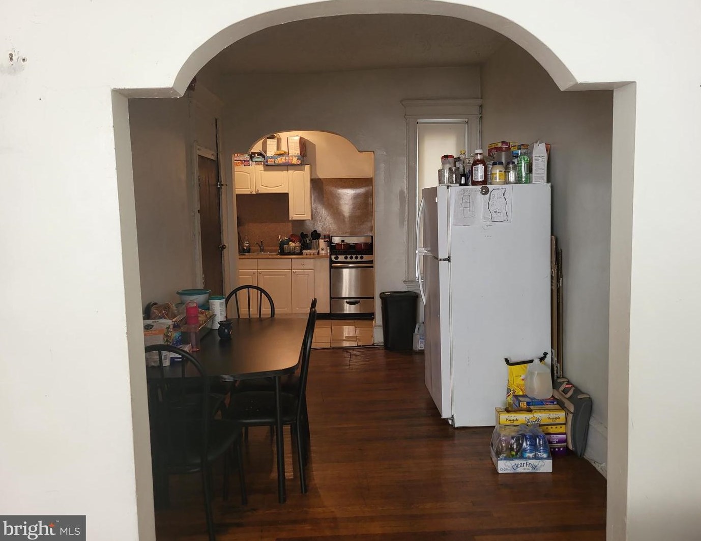 3229 Susquehanna Ave, Philadelphia PA 19122-1118 exterior