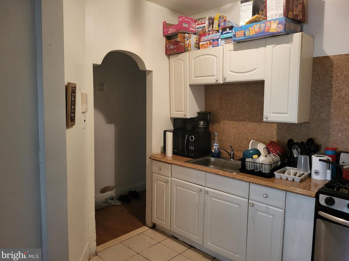 3229 Susquehanna Ave, Philadelphia PA 19122-1118 exterior