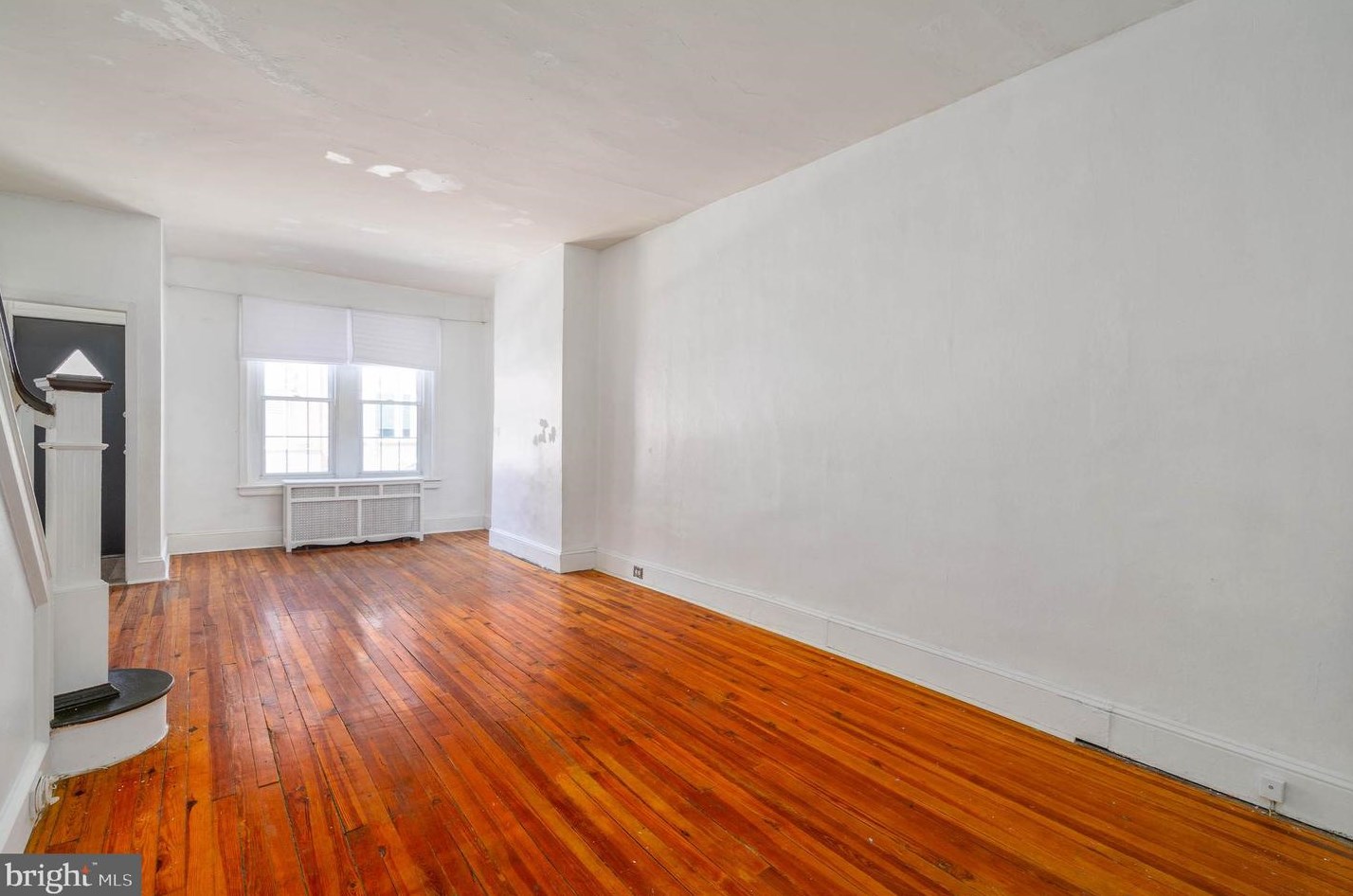 2341 Woodstock St, Philadelphia, PA 19132-4827