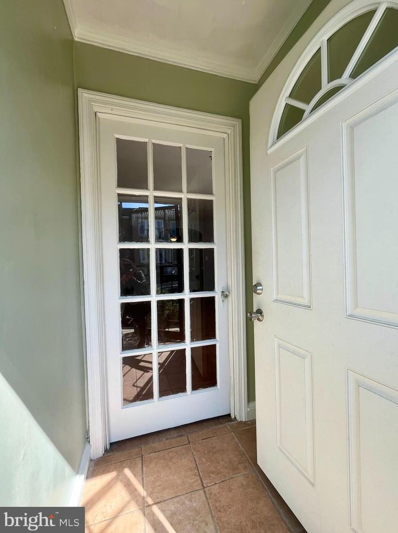 2223 Hobart St, Philadelphia, PA 19131-2204