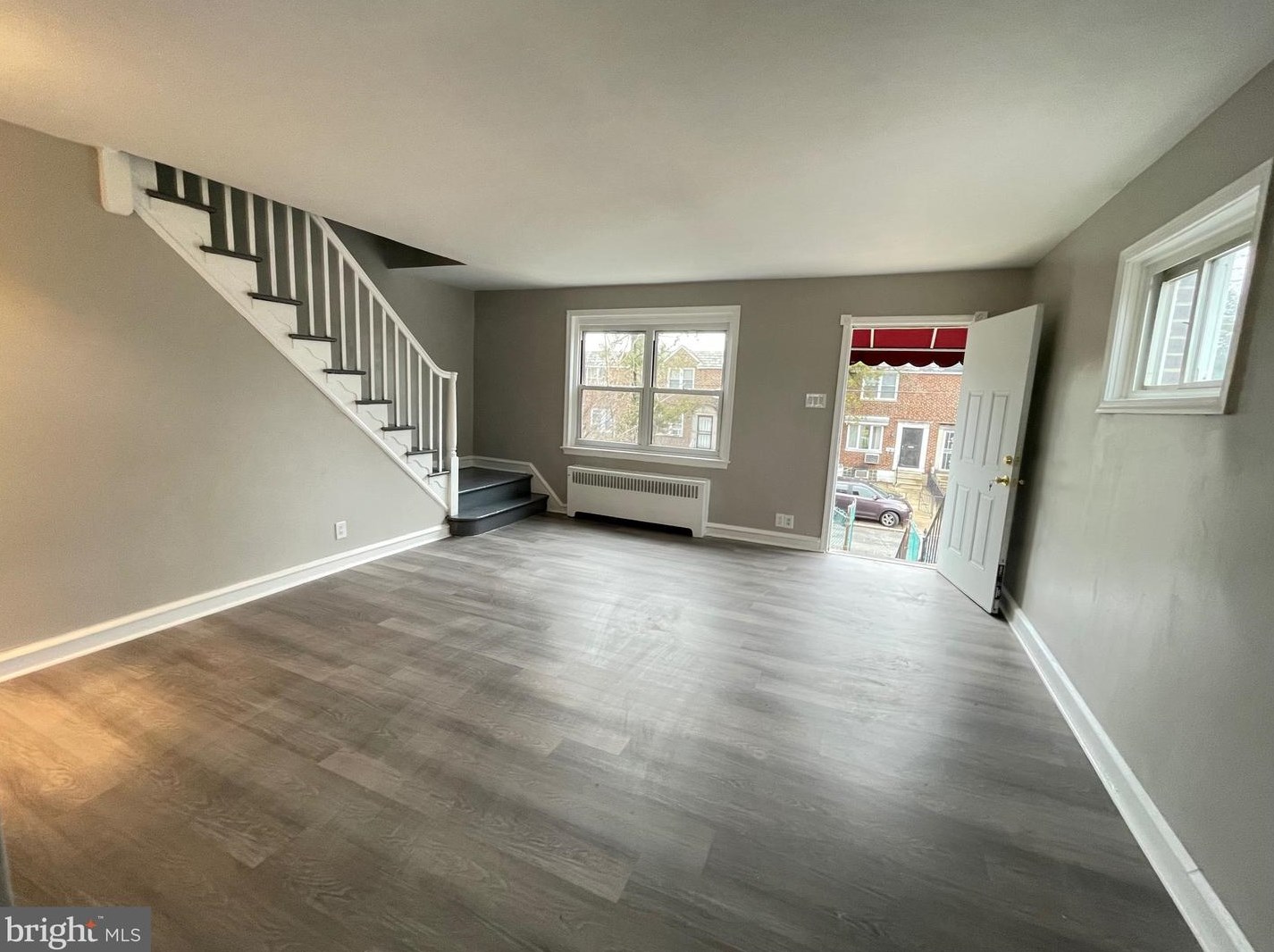 1450 Creston St, Philadelphia, PA 19149-3219
