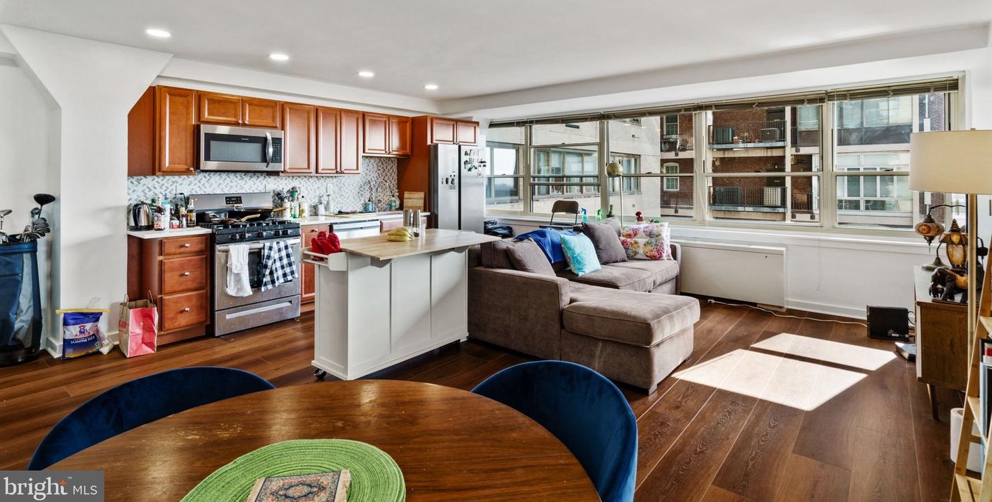 1810 Rittenhouse Sq Apt 1009, Philadelphia, PA 19103