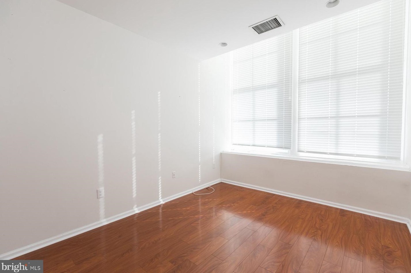 1050 E Montgomery Ave #206, Philadelphia, PA 19125