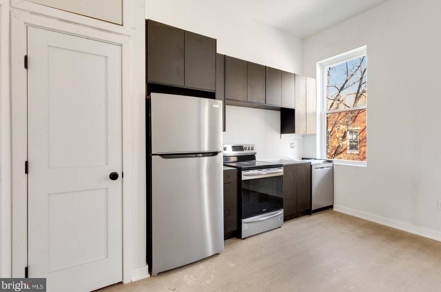1134 Pine St #3, Philadelphia, PA 19107