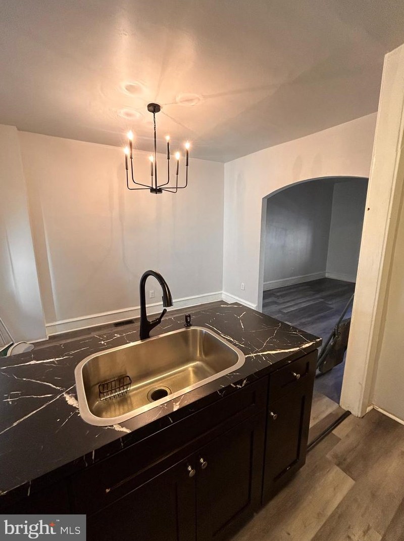 834 Moyer St, Philadelphia, PA 19125-3526