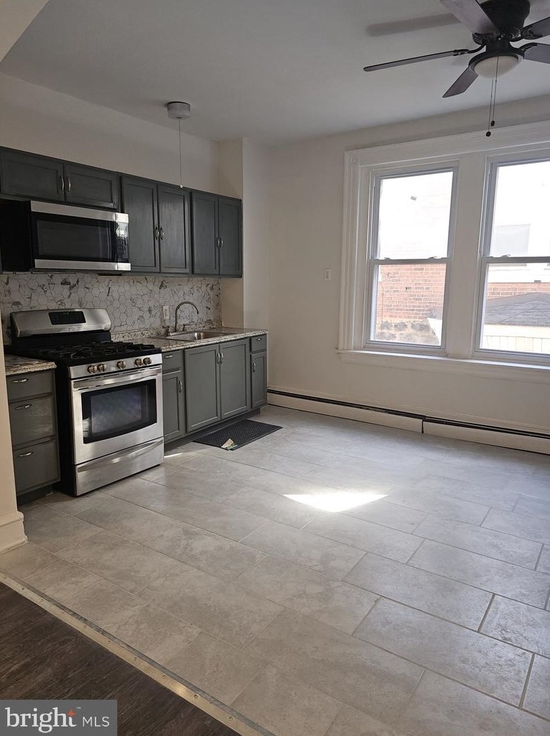 2049 N 62nd St #2nd Fl, Philadelphia, PA 19151