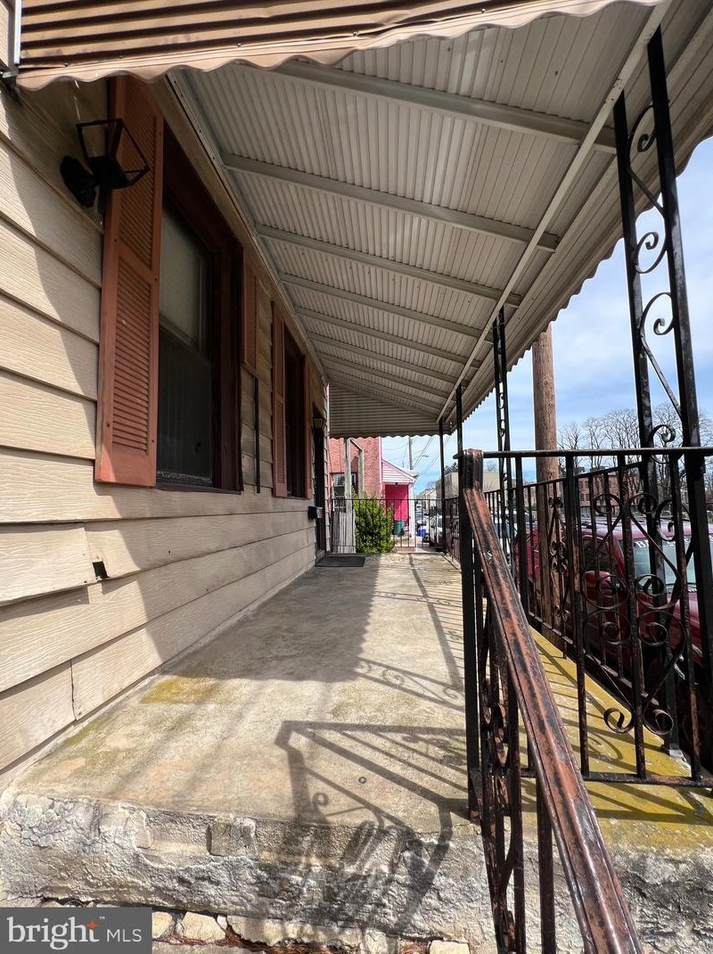 41 Phil Ellena St, Philadelphia, PA 19119-2223