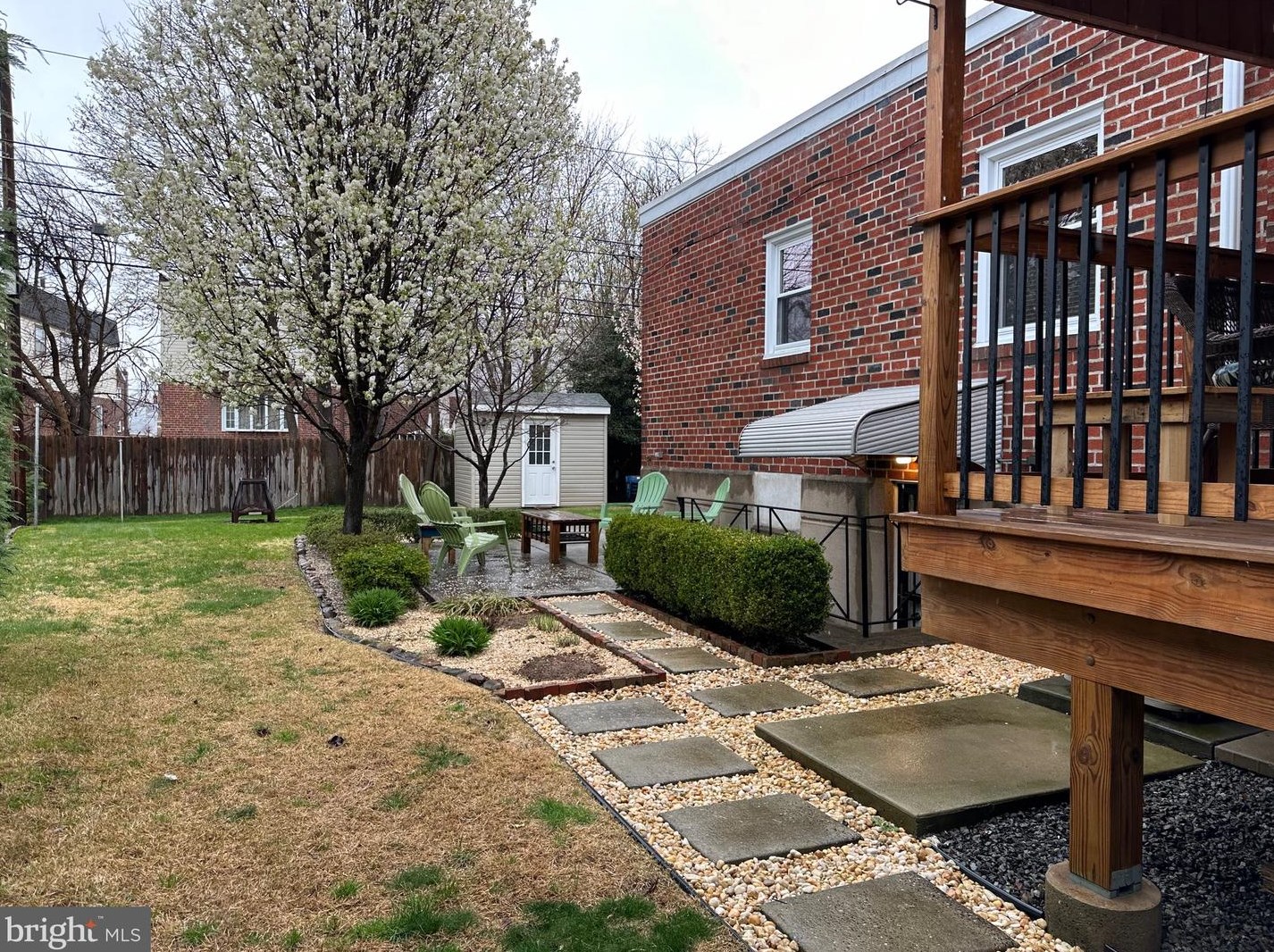 2933 Gelena Rd, Philadelphia, PA 19152-2116