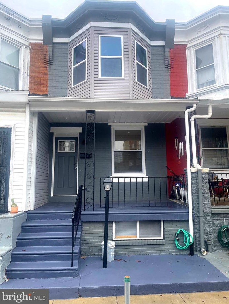 548 Redfield St, Philadelphia, PA 19143-1130