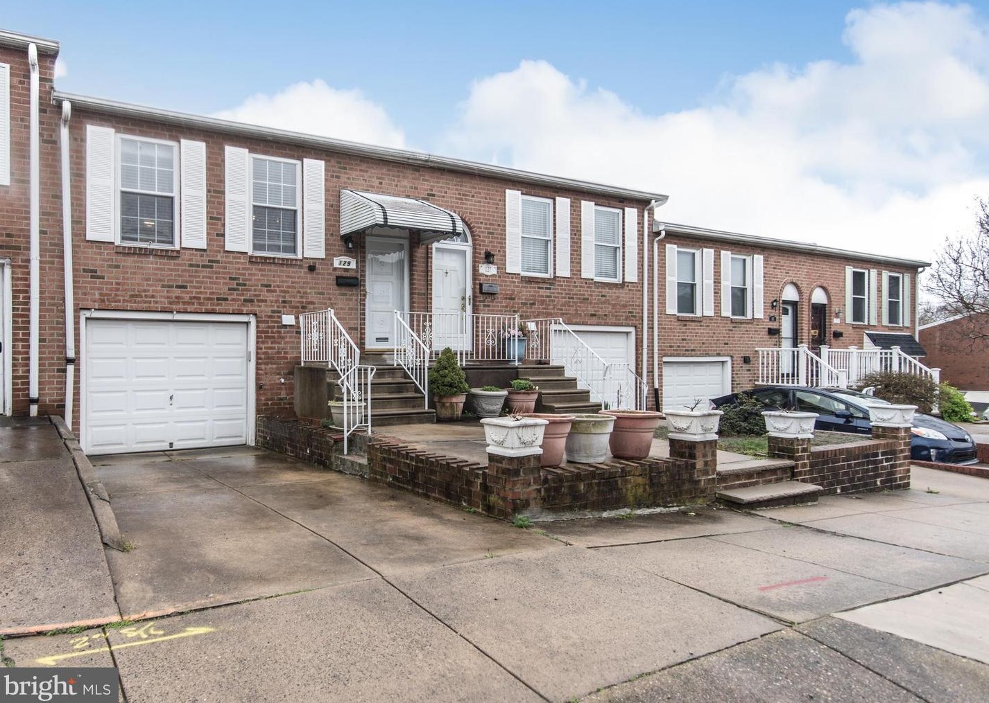 129 Greendale Rd, Philadelphia, PA 19154-4344
