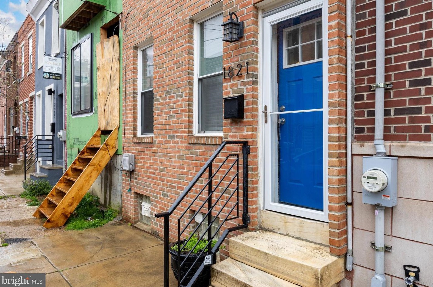 1821 Wilder St, Philadelphia, PA 19146-4638