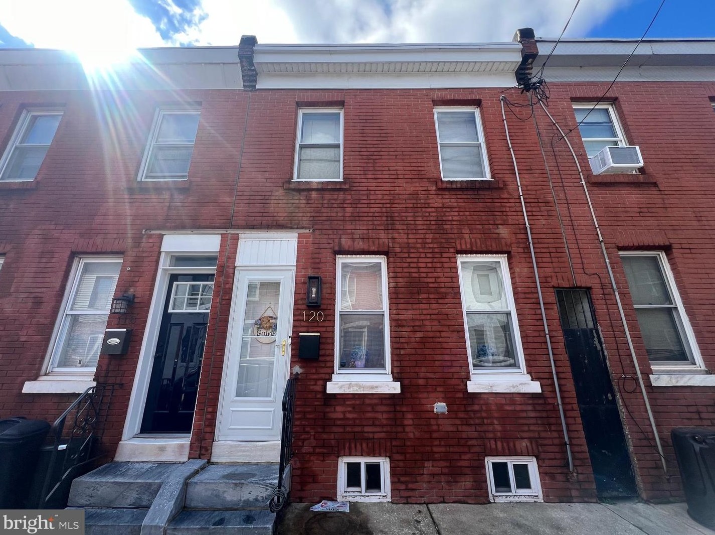120 Mcclellan St, Philadelphia, PA 19148-1902