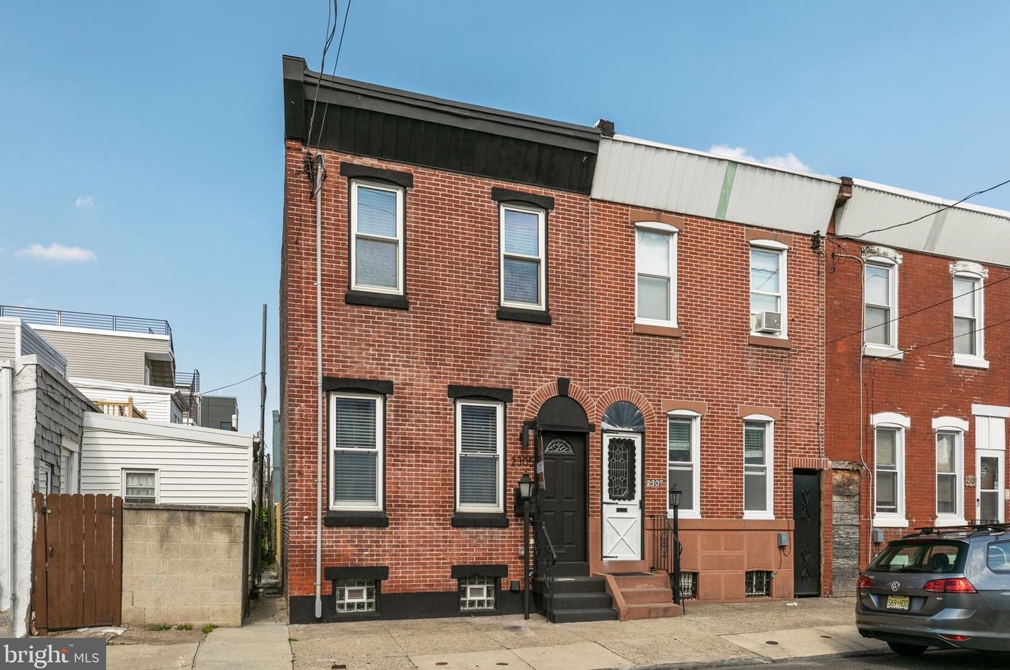 2305 Sergeant St, Philadelphia PA  19132-4133 exterior