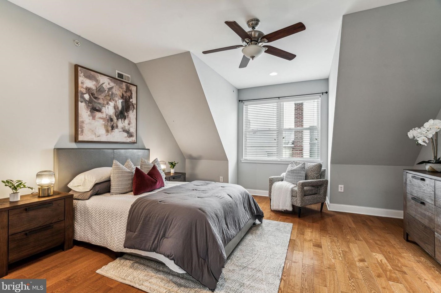 1009 Reese St, Philadelphia PA  19147-4023 exterior