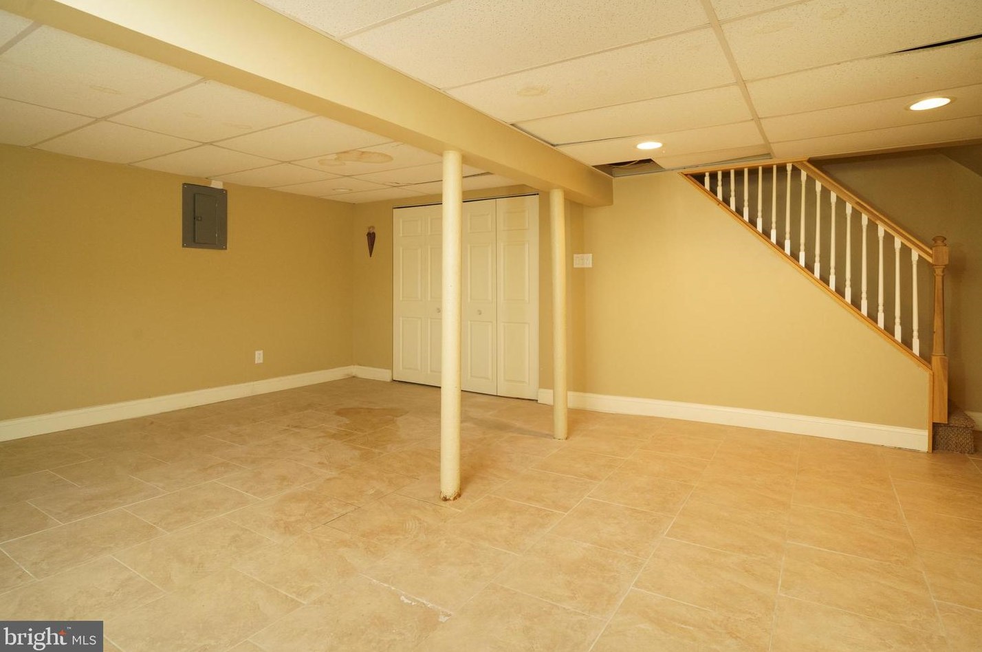 7700 Keiffer St, Philadelphia PA 19128-3143 exterior