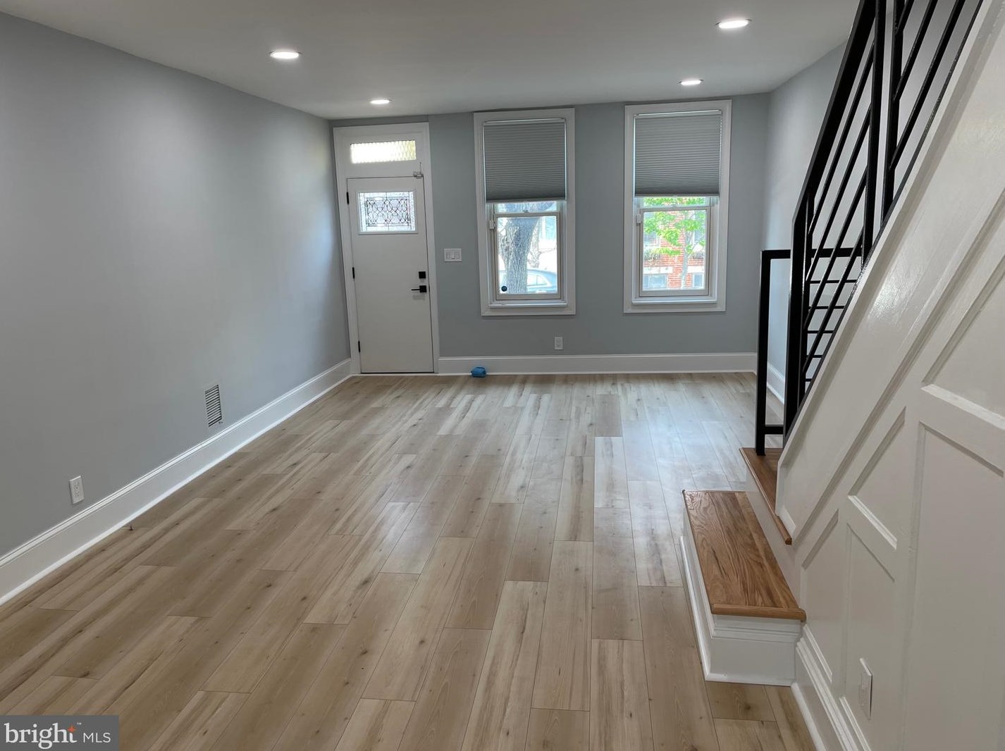 1533 S 8th St, Philadelphia, PA 19147