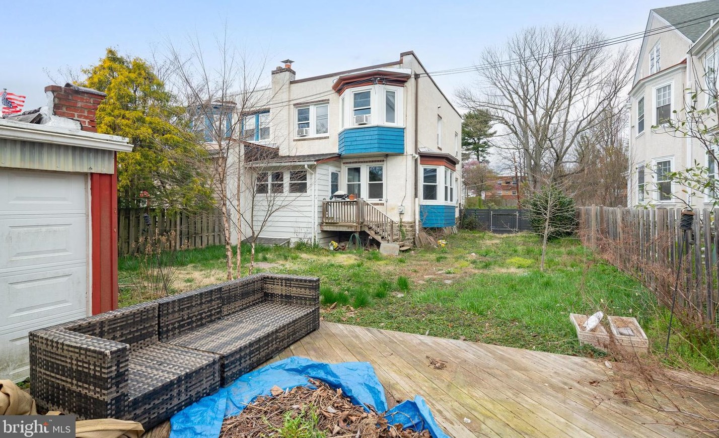 627 Kingsley St, Philadelphia PA 19128-3604 exterior