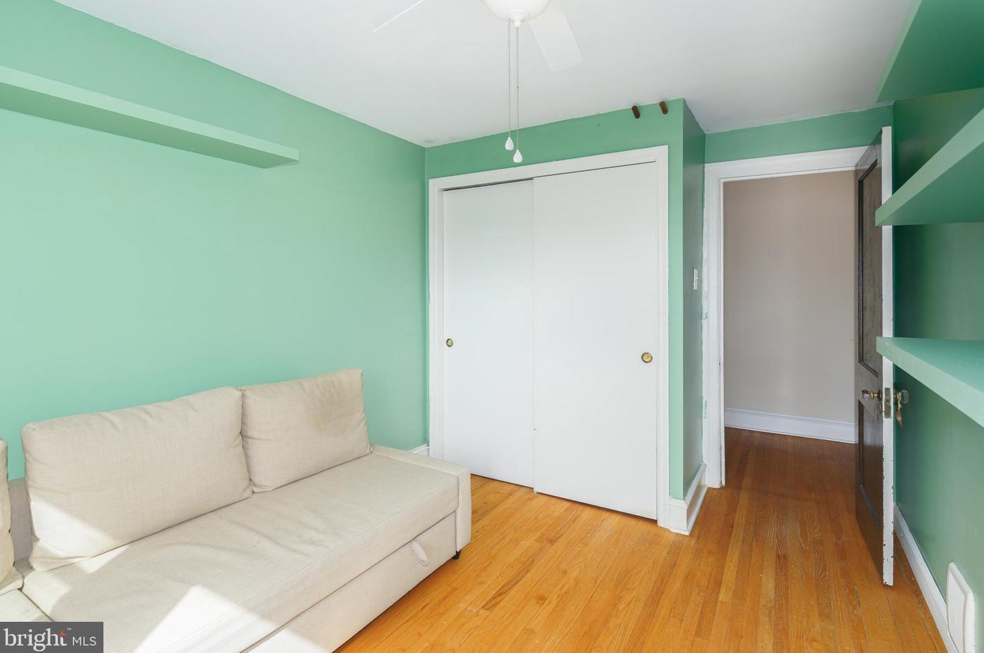 627 Kingsley St, Philadelphia PA 19128-3604 exterior