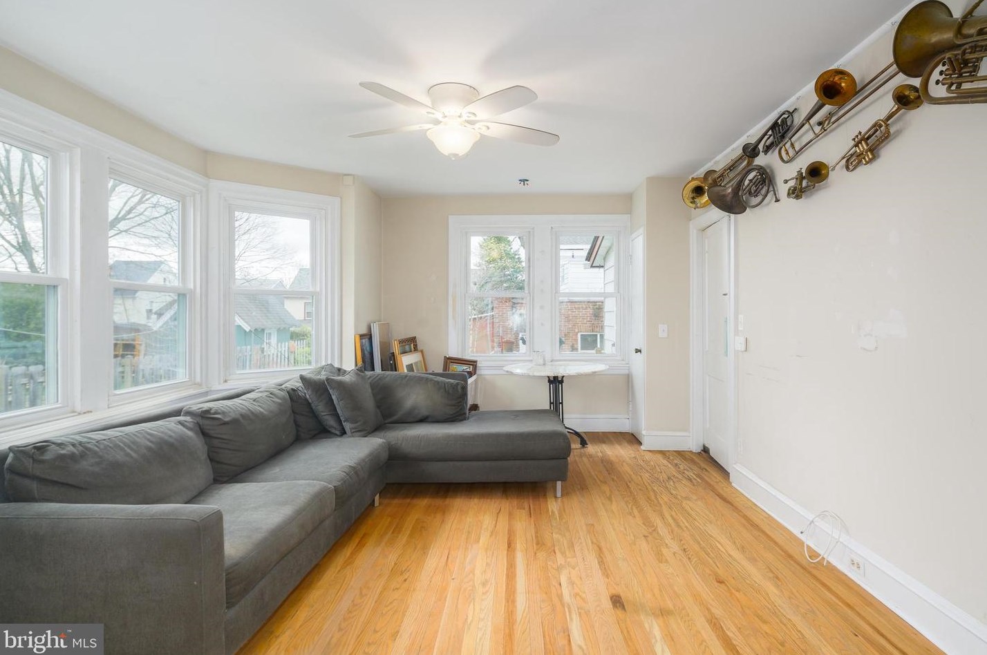 627 Kingsley St, Philadelphia PA 19128-3604 exterior