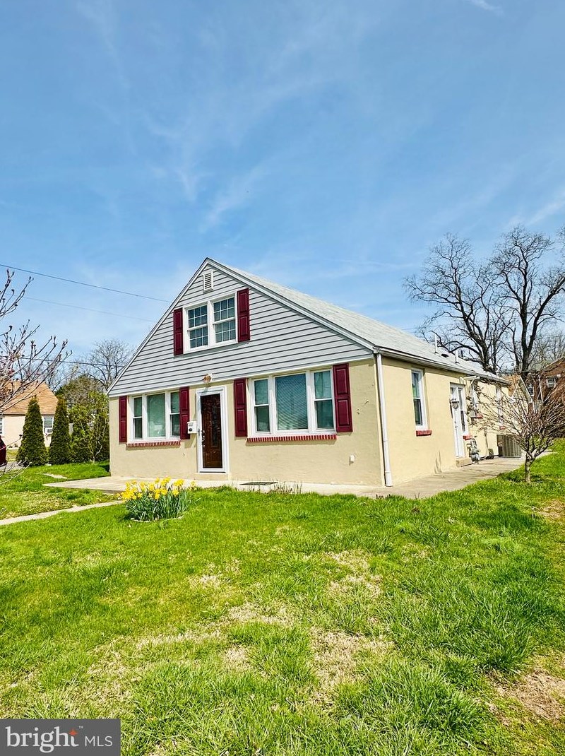 1001 Ripley St, Philadelphia PA  19111-2630 exterior